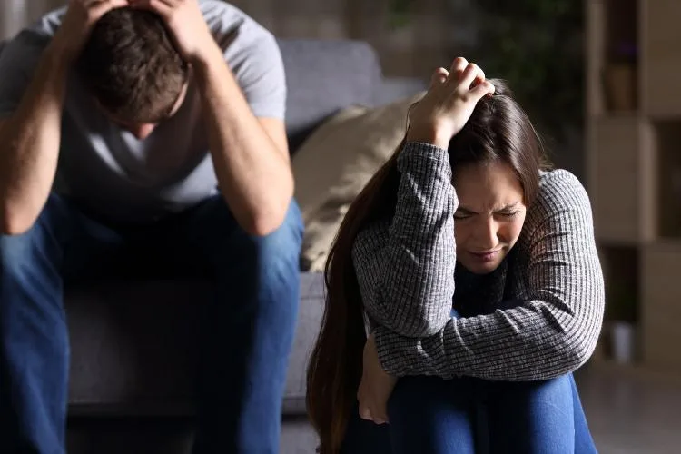 mơ thấy mình lấy chồng khác