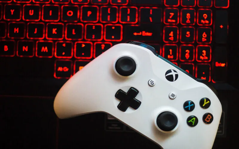 game online la gi tai sao thu hut hang trieu nguoi choi